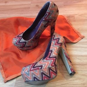 Steve Madden platform heels 👠